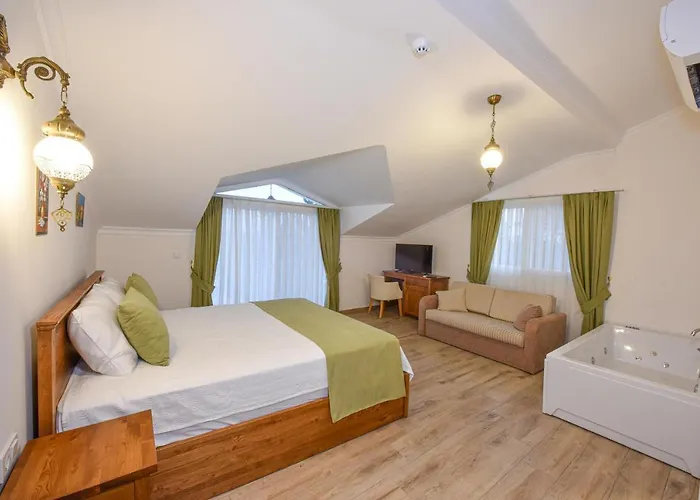 Infinity Ruby Hotel 4*