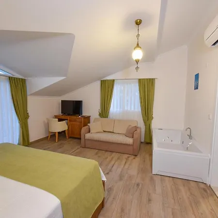 Infinity Ruby Фетхие