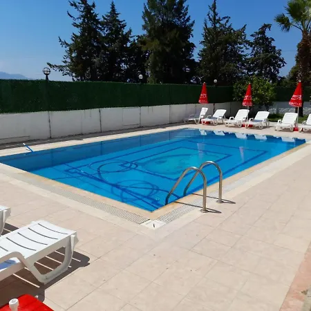 Szálloda Infinity Ruby 4*