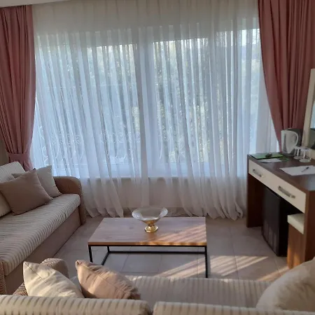 Infinity Ruby Szálloda