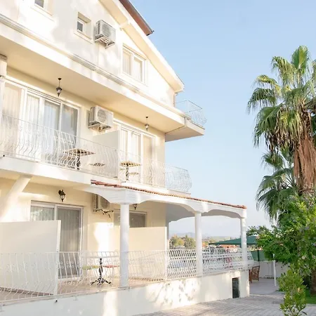 Hotel Infinity Ruby 4*