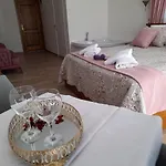 Ξενοδοχείο Infinity Ruby