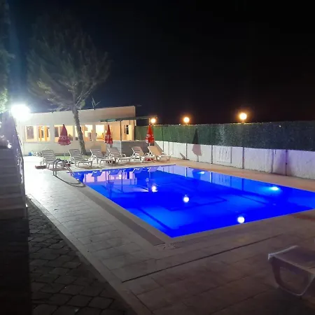 Infinity Ruby 4* Φετιγιέ